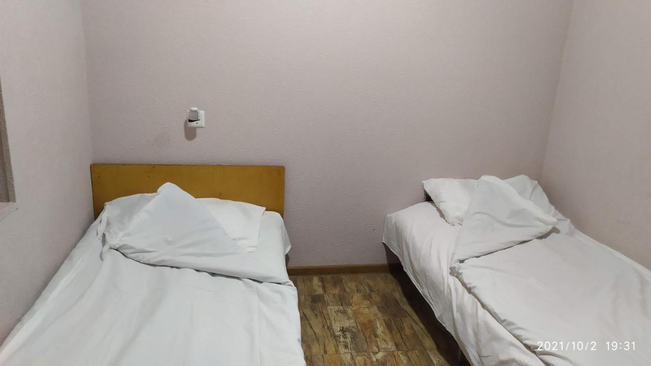 Verishen Guest House B&B 戈里斯 外观 照片