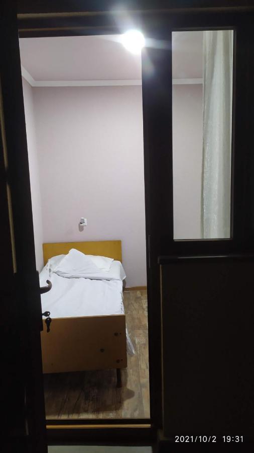 Verishen Guest House B&B 戈里斯 外观 照片