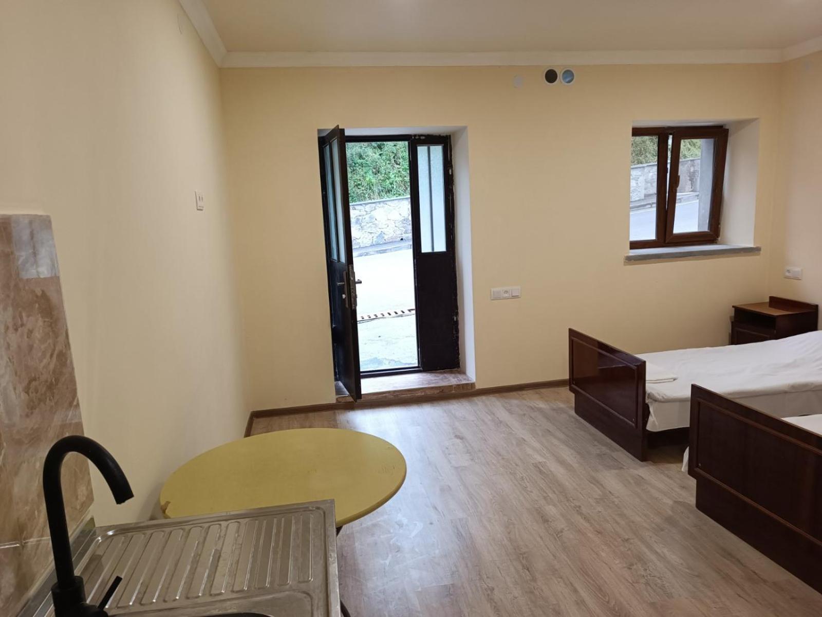 Verishen Guest House B&B 戈里斯 外观 照片