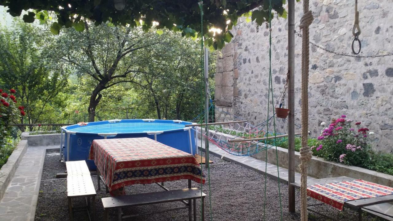 Verishen Guest House B&B 戈里斯 外观 照片